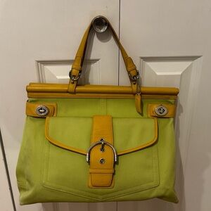 Rare Coach Yellow and Green Shoulder Bag with Soho Buckle and Turnlocks 9367